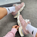 Tênis New Balance 9060 Rosa Claro Feminino