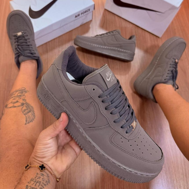 Tênis Nike Air Force F-1 Grafite