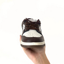 Tênis Nike Dunk Low Marrom