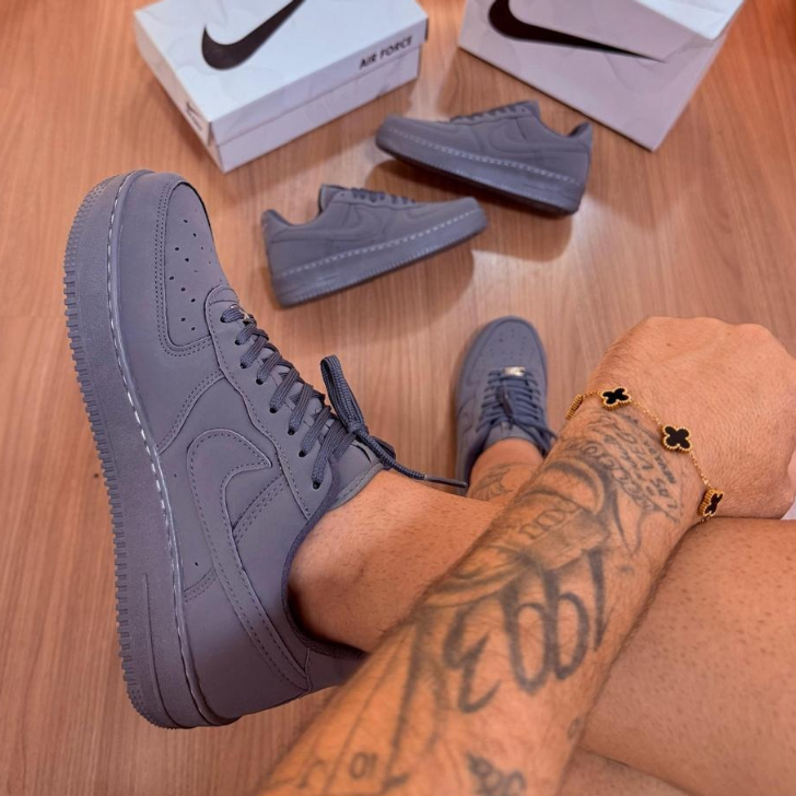 Tênis Nike Air Force F-1 Grafite