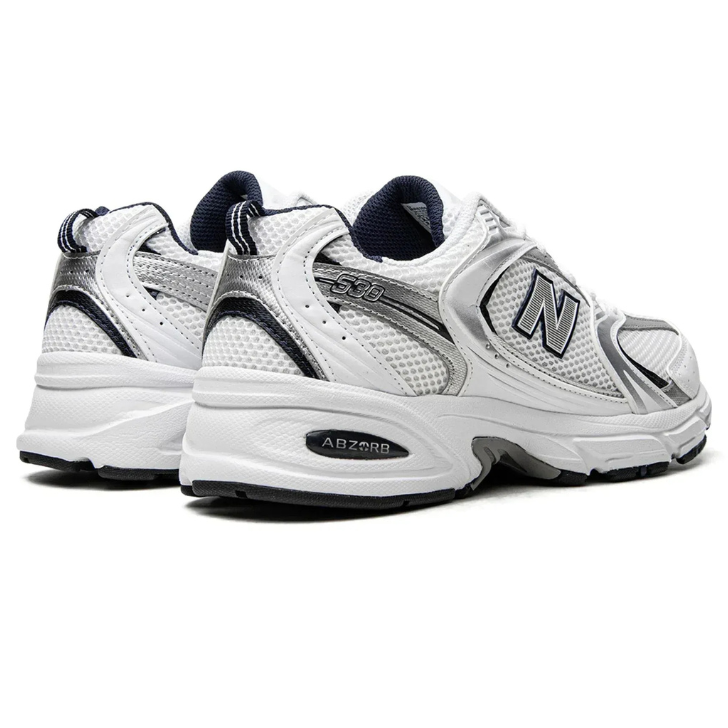 New Balance 530 Branco/Prata Feminino